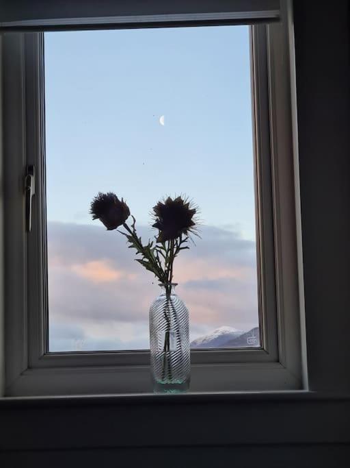 Fort William Loft On Shore Front With Amazing Views Caol Exterior foto